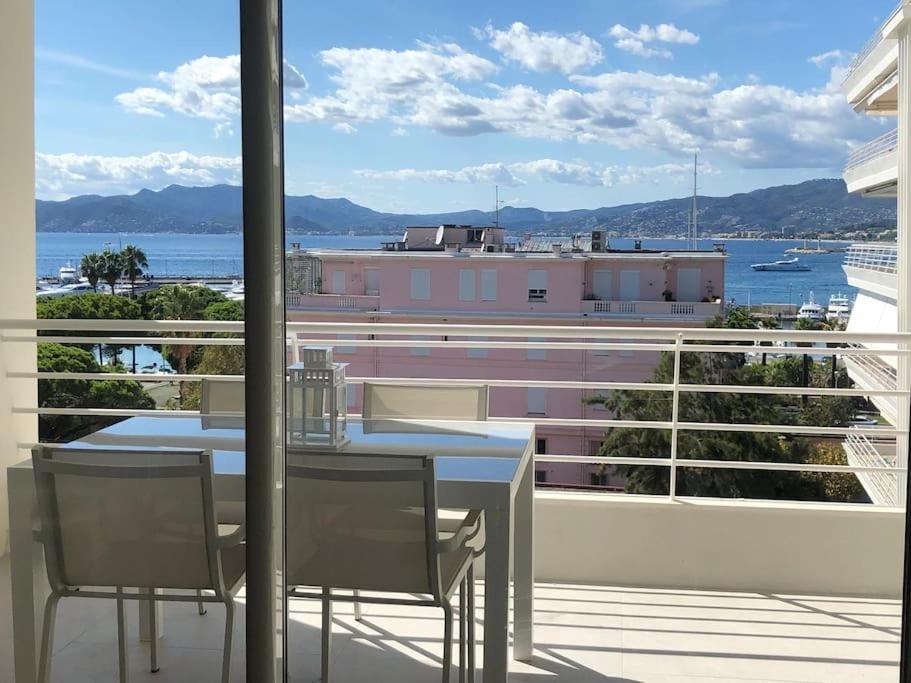 Amazing Sea View, Parking, Easy Access * Cannes